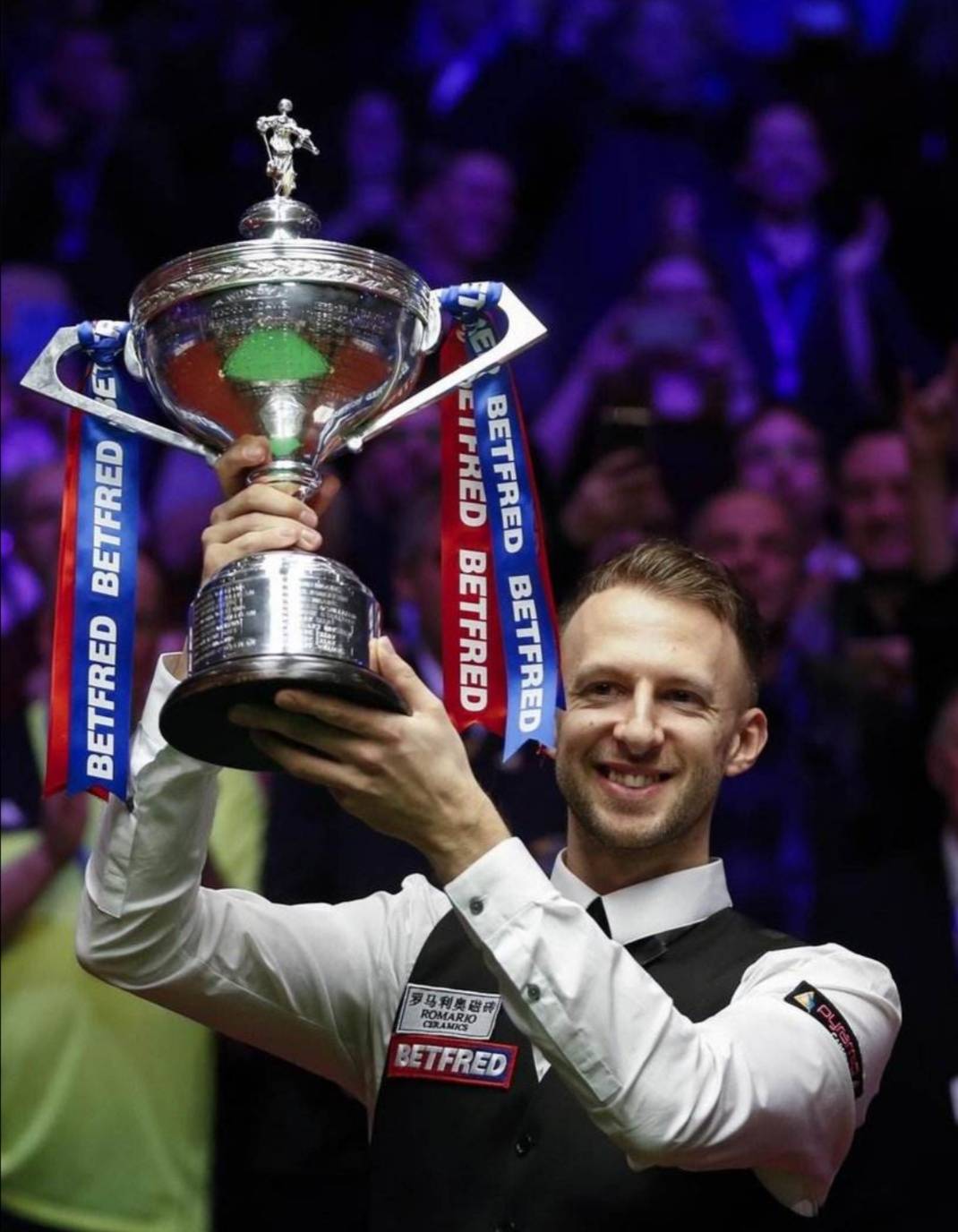 场迎战利物 场迎战利物