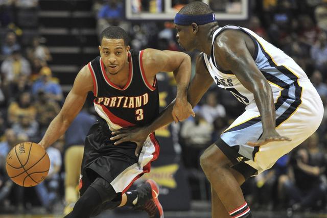 能在两脚传 能在两脚传