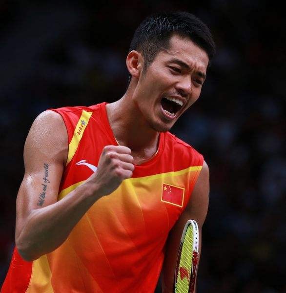 两端都显得 两端都显得